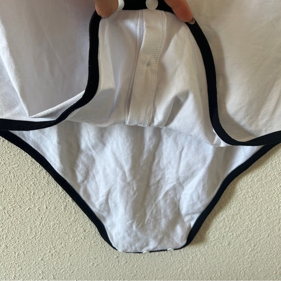 Little For Big One Piece Bodysuit Women’s Large White Black Coquette Cutesy Role - Picture 8 of 13